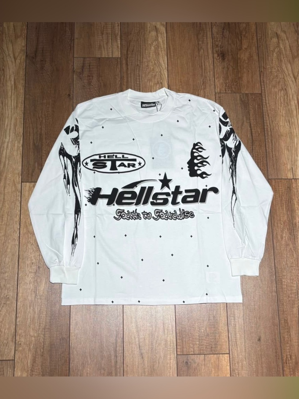 Hellstar Path to Paradise White and Black Long Sleeve Graphic Tee Shirt Size S